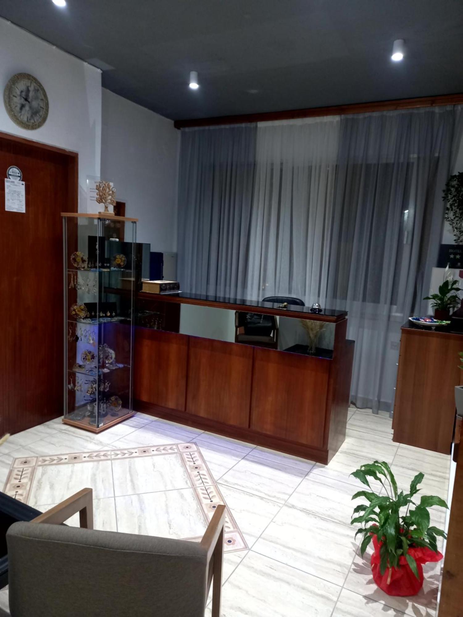 Hotel Tainaro Лутра-Эдипсу Экстерьер фото