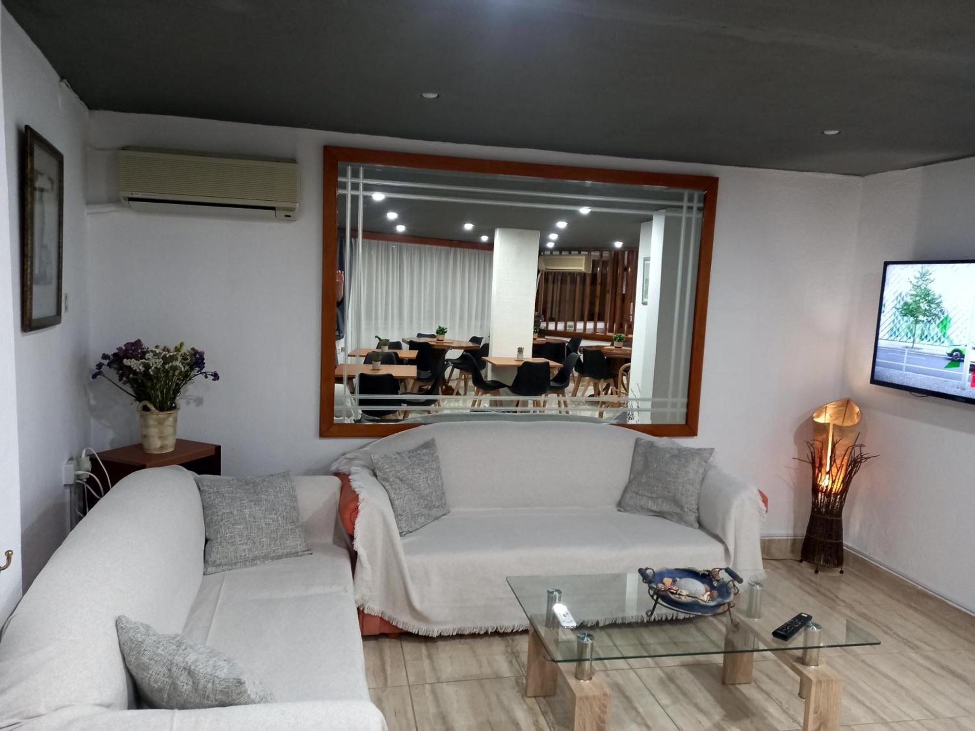 Hotel Tainaro Лутра-Эдипсу Экстерьер фото