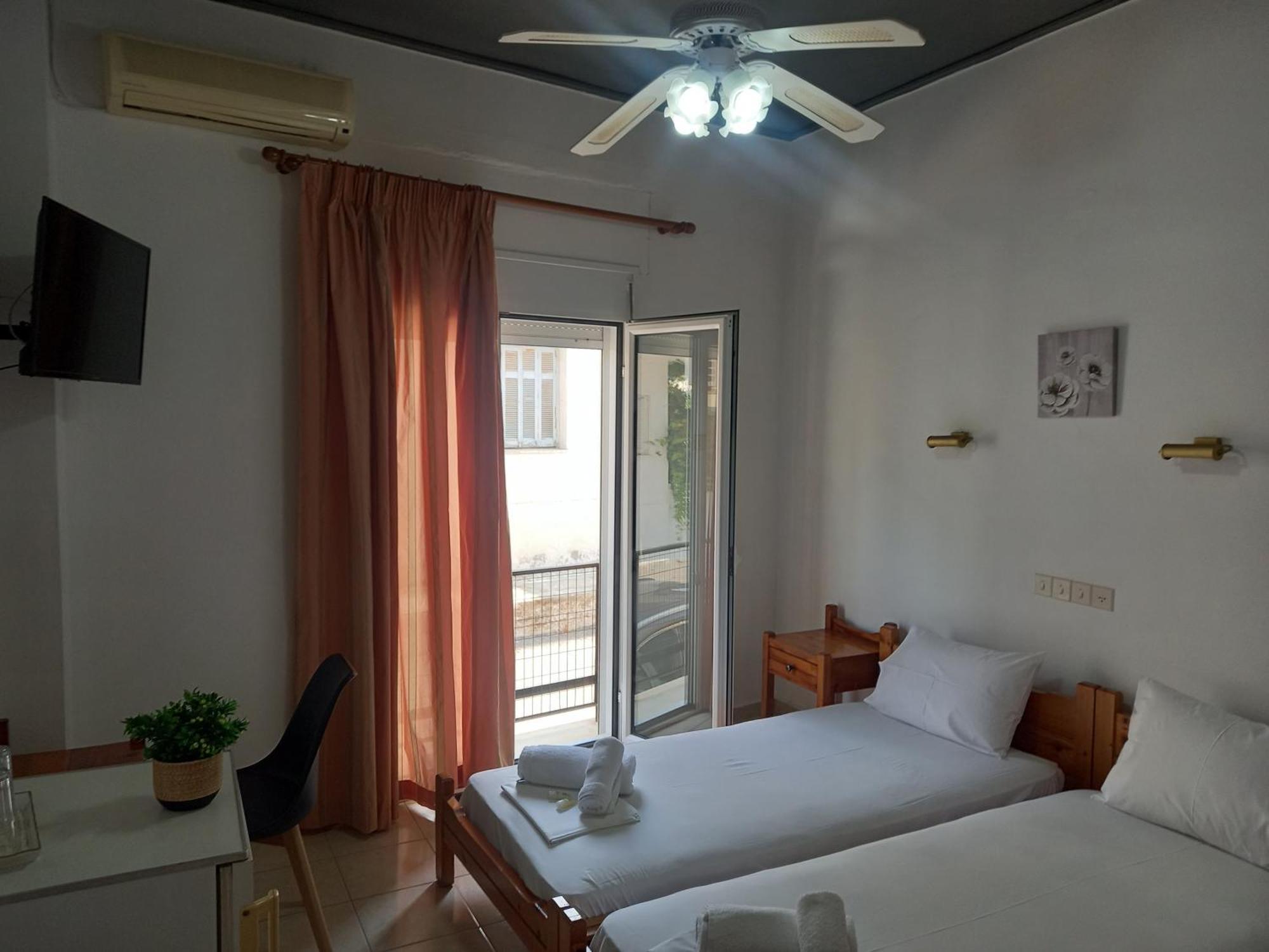 Hotel Tainaro Лутра-Эдипсу Экстерьер фото